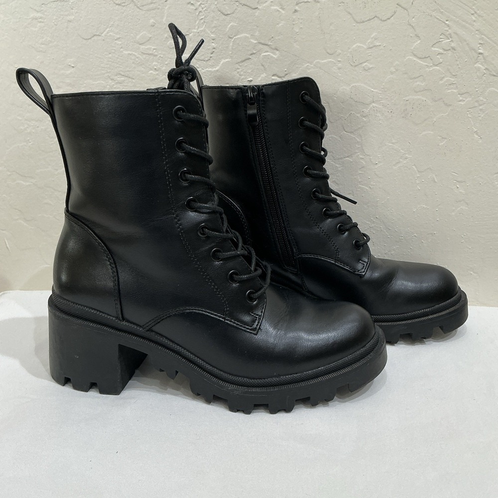 Women's Chunky Combat Boots Size 6 Black Lace Up Lug Sole Side Zip Goth Moto Y2K